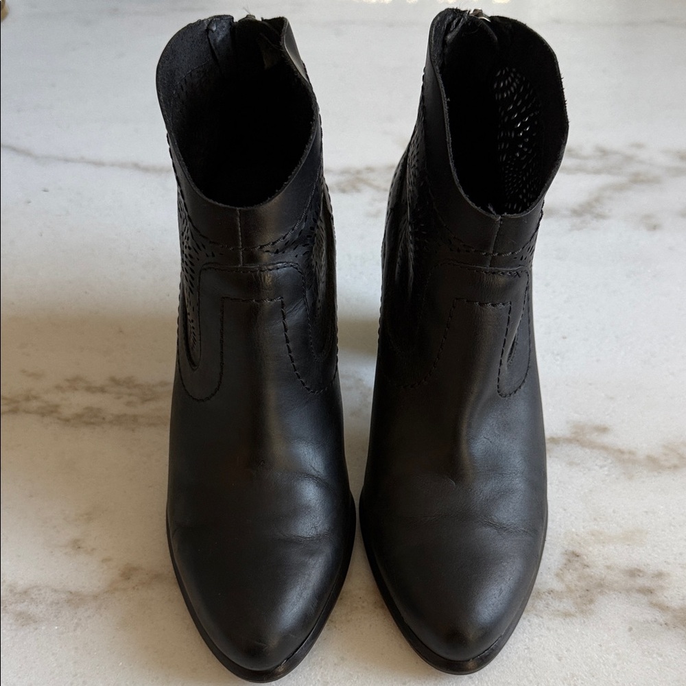 UGG Ankle Boots Charlotte Perforated Black Leather with Zip Back.
